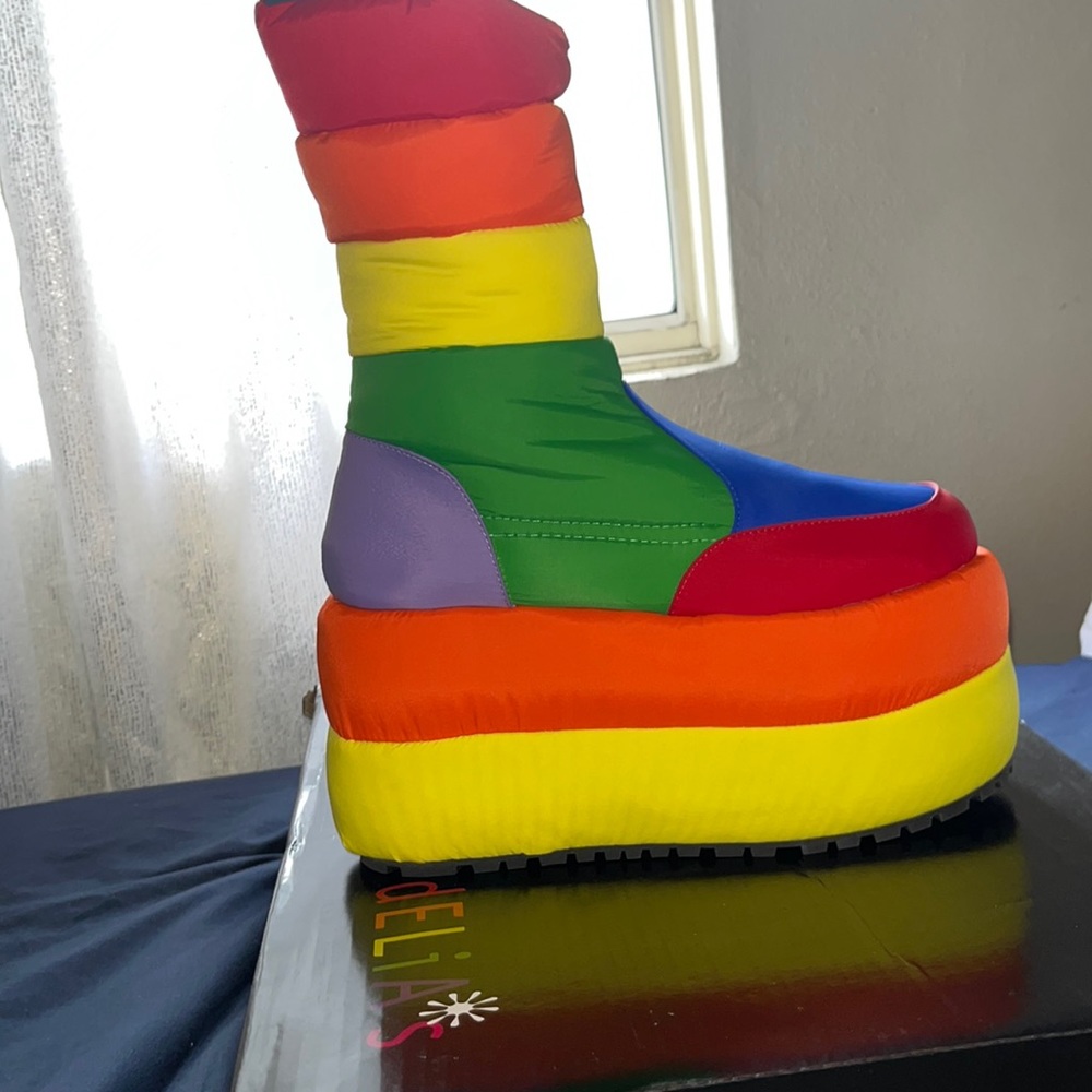 Dolls kill sweet retreat platform puffer boots rainbow rainbow